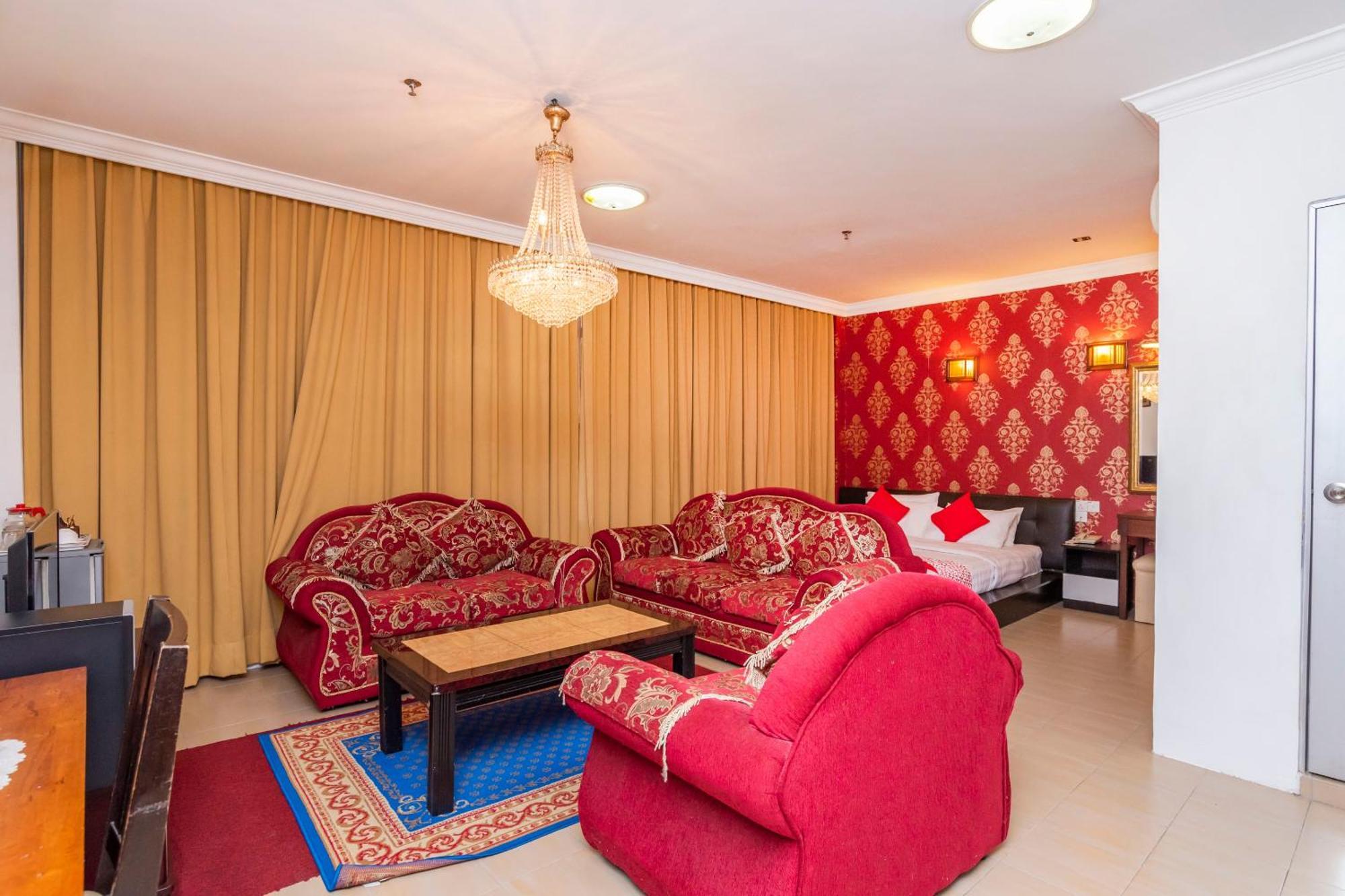 Super Oyo 1114 Neo Pegasus Hotel Segamat Bagian luar foto