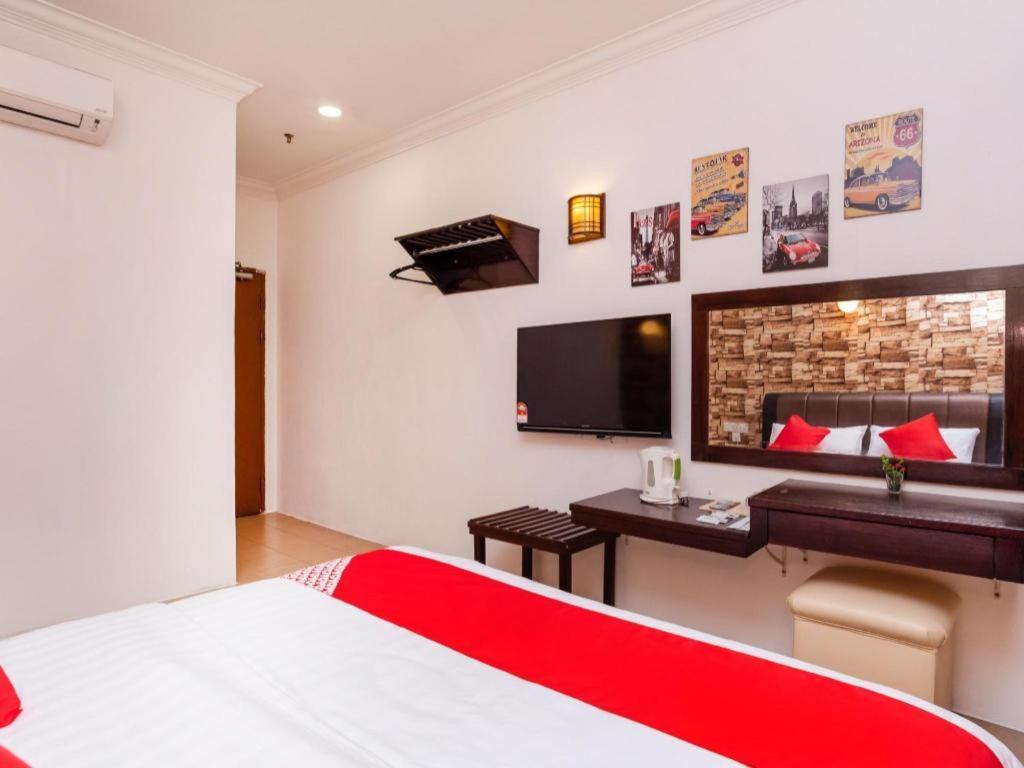 Super Oyo 1114 Neo Pegasus Hotel Segamat Bagian luar foto