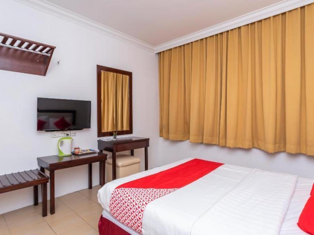 Super Oyo 1114 Neo Pegasus Hotel Segamat Bagian luar foto