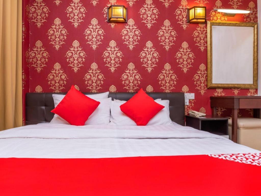 Super Oyo 1114 Neo Pegasus Hotel Segamat Bagian luar foto