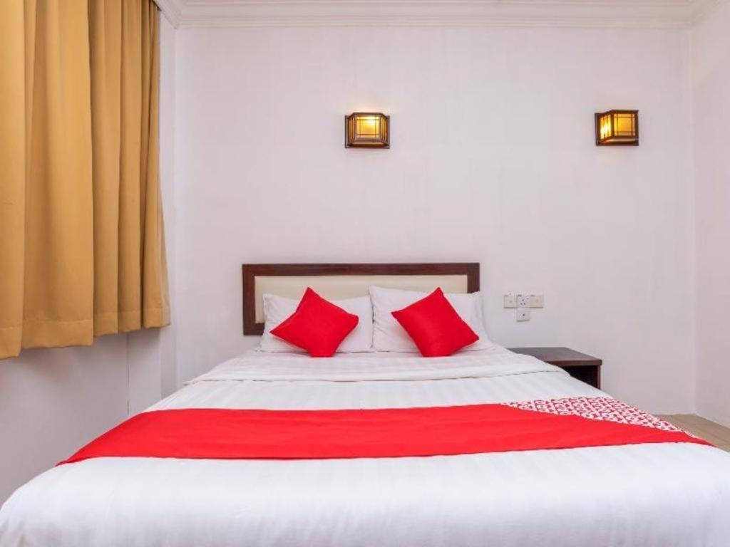 Super Oyo 1114 Neo Pegasus Hotel Segamat Bagian luar foto